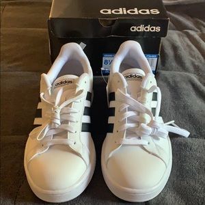 Adidas grand court sneakers